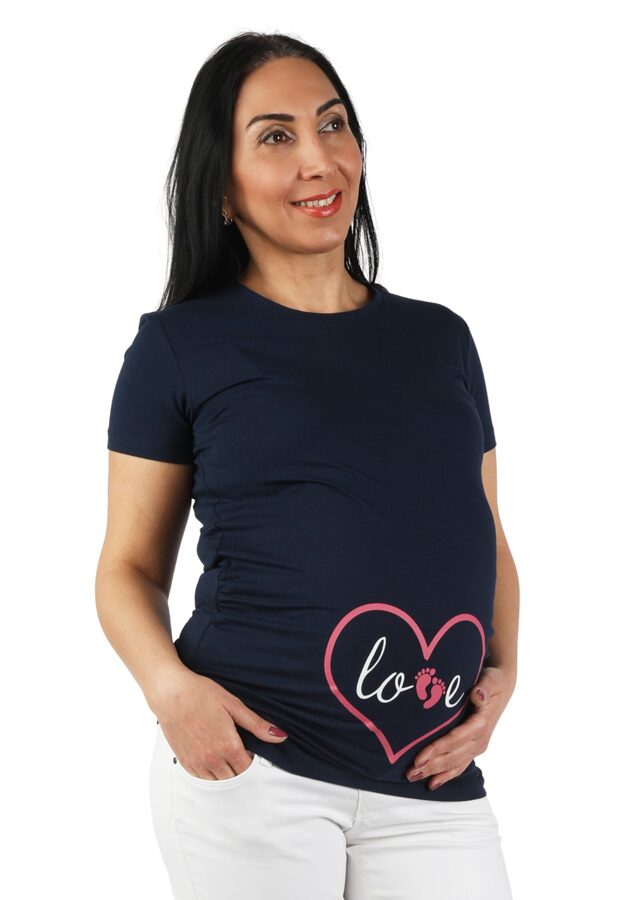 Maternity shirt with heart LOVE